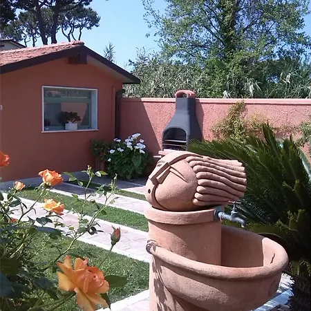 Giusy 3* Marina Di Carrara