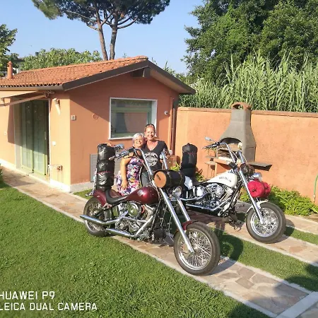 Giusy 3* Marina Di Carrara