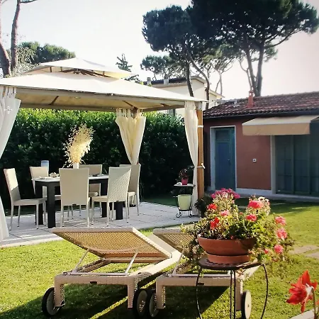 Giusy Bed & Breakfast Marina Di Carrara